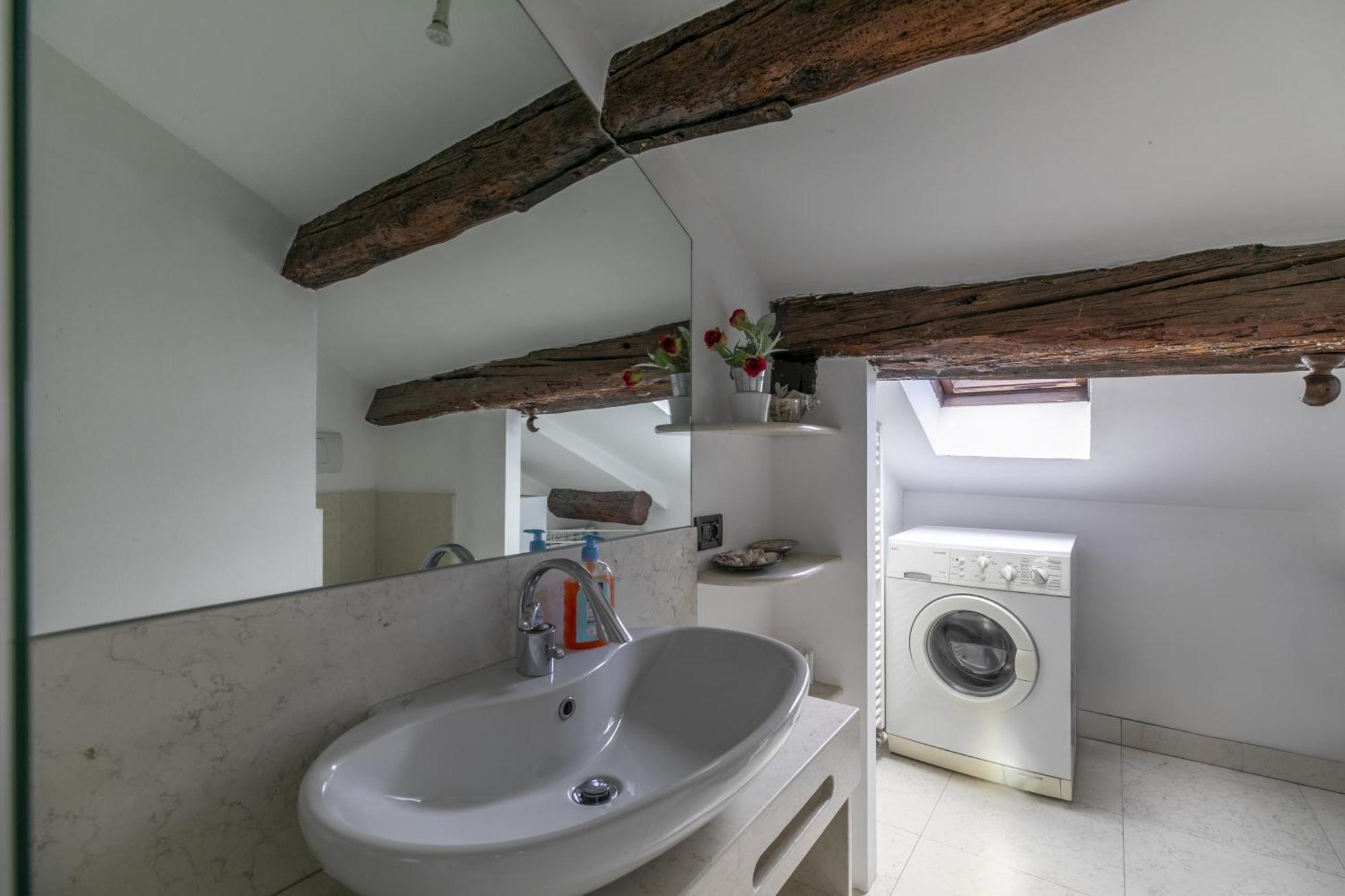 Nice Lovely Attic For 4 Person With Wifi - A/C Wenecja Zewnętrze zdjęcie